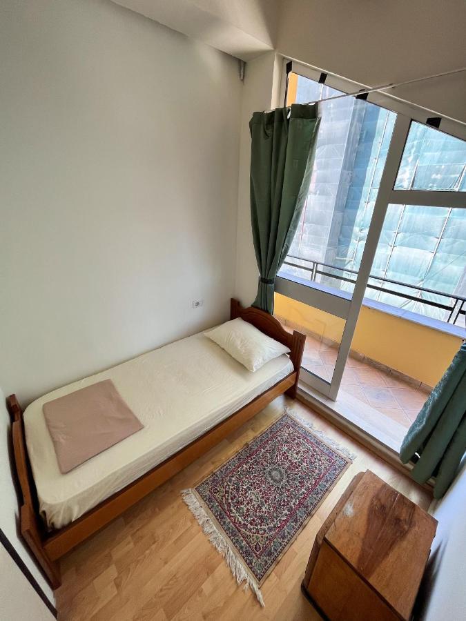 Blue Door Hostel Tirana Exteriér fotografie