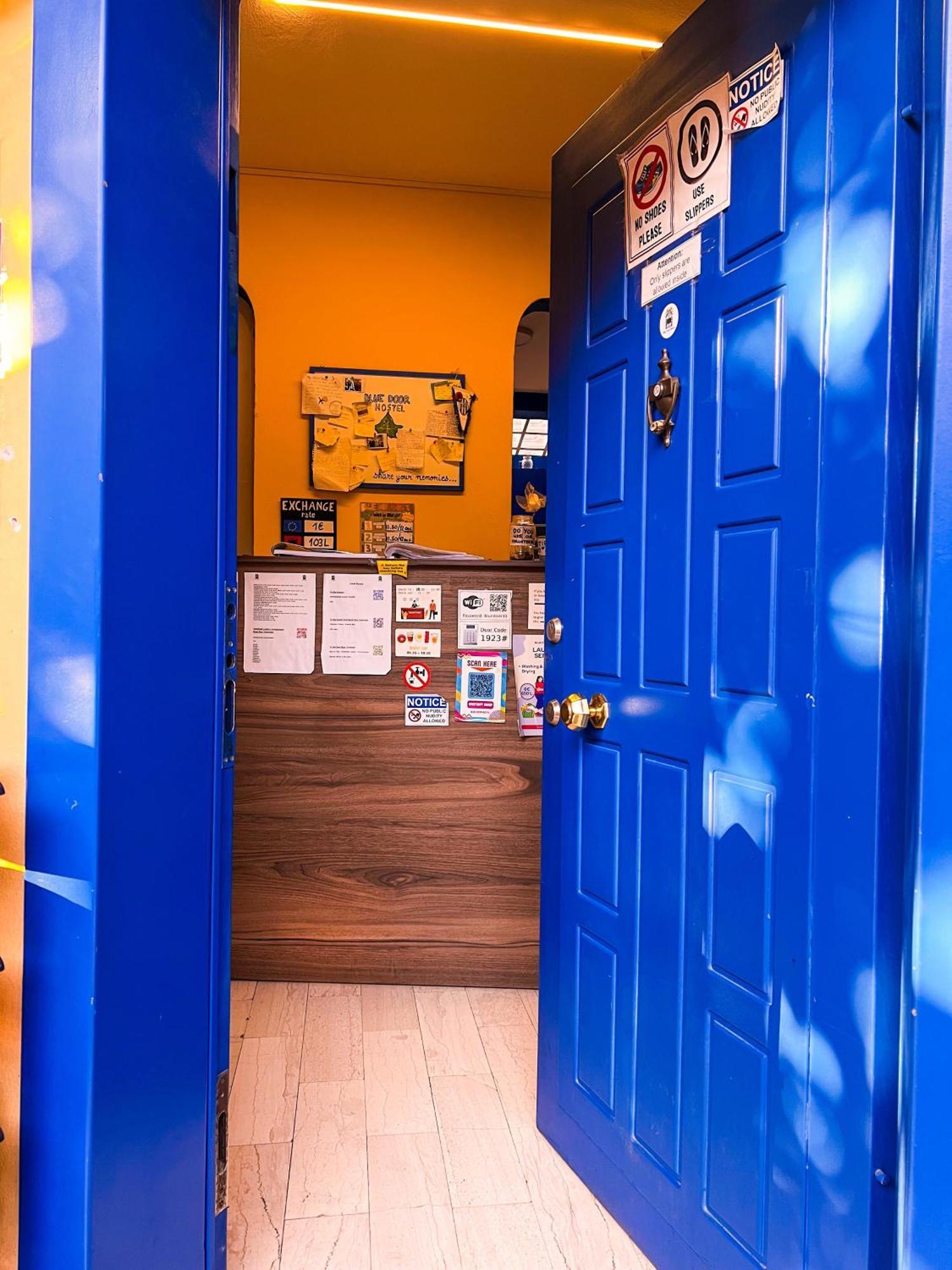Blue Door Hostel Tirana Exteriér fotografie